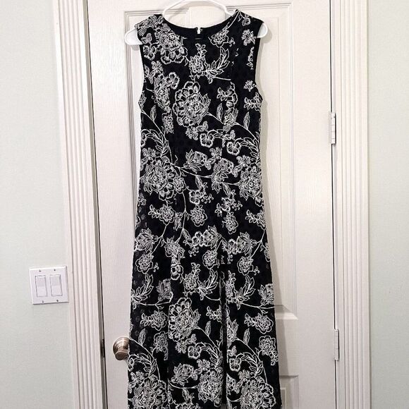Tommy Hilfiger Floral Embroidered Lined Sleeveless Tea Length Dress Size 8 - Picture 1 of 9